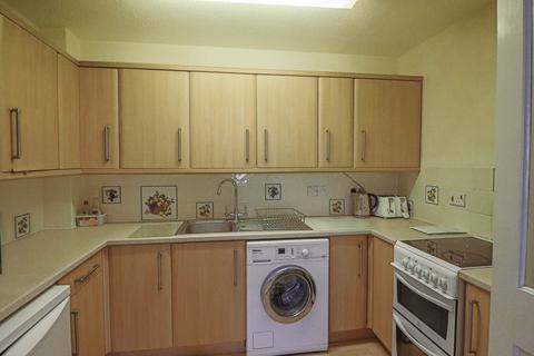 2 bedroom retirement property for sale, Birnbeck Court - Secure Retirement Block