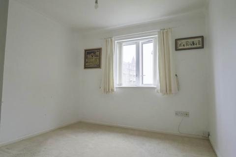2 bedroom retirement property for sale, Birnbeck Court - Secure Retirement Block