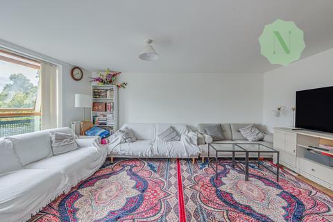 1 bedroom flat for sale, Simpson Close, Croydon, CR0