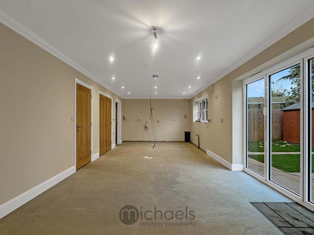 Kitchen/Dining Area