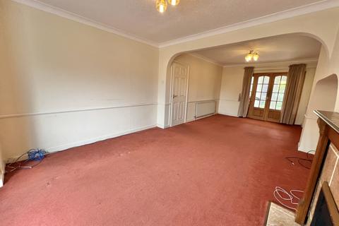 15 Gregory Avenue, Blackpool, FY2 9DR