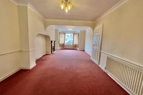 15 Gregory Avenue, Blackpool, FY2 9DR