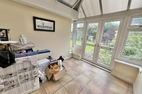 15 Gregory Avenue, Blackpool, FY2 9DR