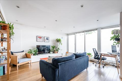 2 bedroom maisonette for sale, Bacon Street, Bethnal Green, E2