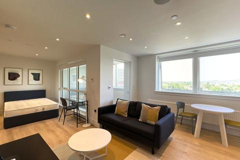 Studio to rent, Olympic Way