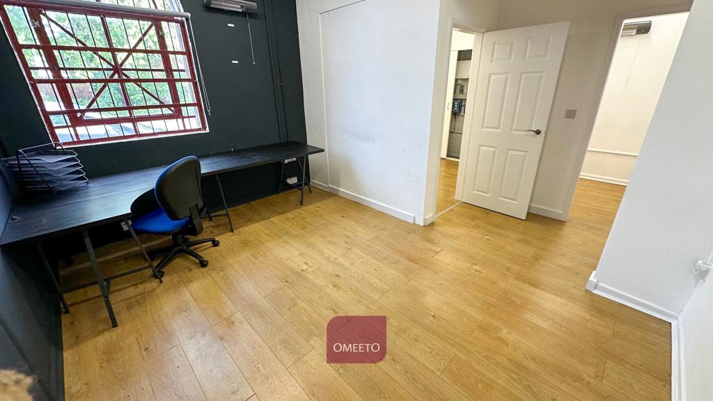 Studio Office