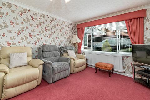 2 bedroom semi-detached house for sale, Arden Close, Market Harborough LE16