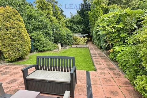10 Beech Hurst, Birmingham, B38 8NX