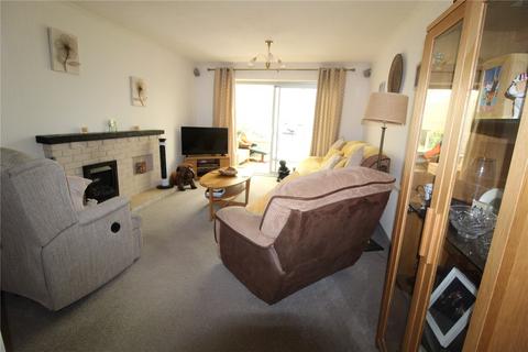 2 bedroom bungalow for sale, Highcliff Crescent, Rochford, Essex, SS4