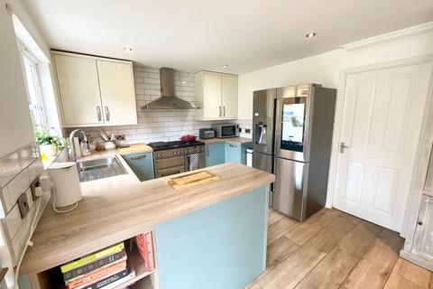 8 Bentley Close, Stone, ST15 8ZW