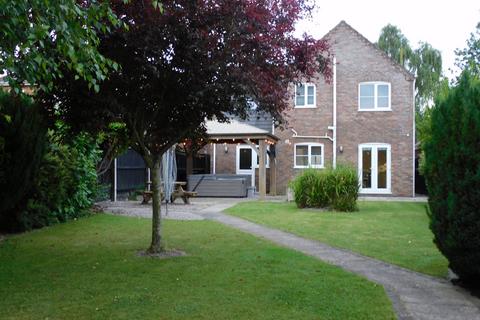 4 bedroom detached house for sale, Hall Gate, Holbeach