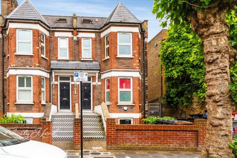 3 bedroom flat for sale, Mount Pleasant Lane, Clapton, E5