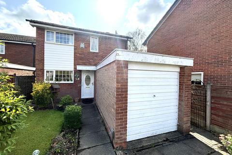 3 bedroom detached house for sale, West Meadow, Reddish