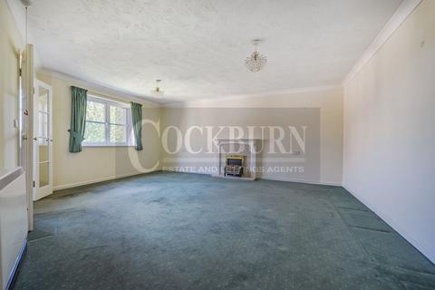 1 bedroom apartment for sale, Paxton Court, Marvels Lane, SE12