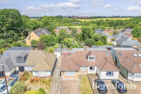 25 Ridgeway, Ingatestone, CM4 9AS