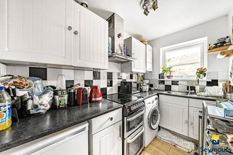 1 bedroom flat for sale, Kings Road, Surrey GU1