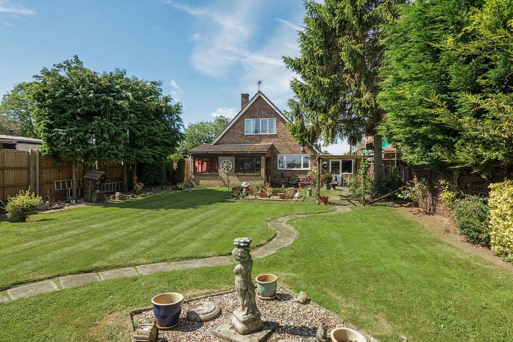 Pulloxhill Road, Greenfield, MK45 3 bed detached house for sale £475,000