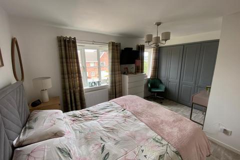 3 bedroom end of terrace house for sale, Mill Race, Neath Abbey, Neath, Neath Port Talbot.