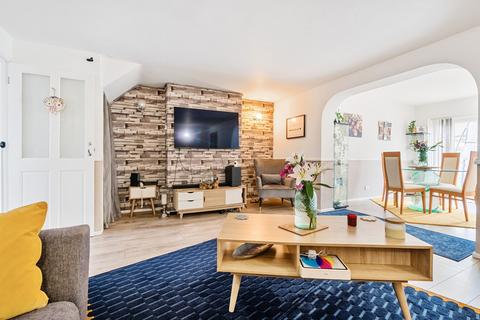 48 Margaret Close, Reading, RG2 8PU