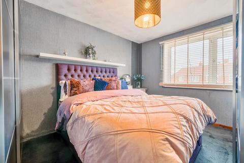 48 Margaret Close, Reading, RG2 8PU
