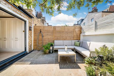 4 bedroom house for sale, Kingwood Road, Munster Village, London, SW6