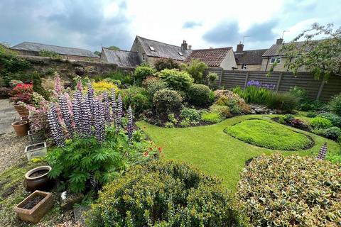 3 bedroom cottage for sale, Warren Cottage, Thistleton Road, Market Overton