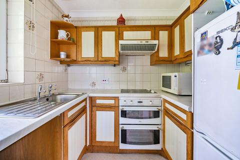 1 bedroom apartment for sale, Fairfield Path, Croydon