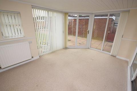 2 Maple Close, Market Drayton, TF9 1NT