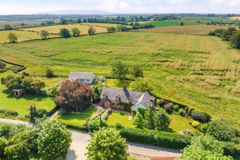 4 bedroom detached house for sale, Pirton, Worcestershire, WR8 9EJ