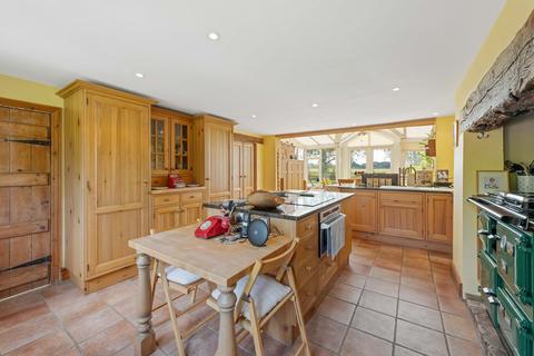 4 bedroom detached house for sale, Pirton, Worcestershire, WR8 9EJ