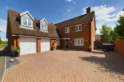 5 bedroom detached house for sale, Turney Street, Aylesbury HP20