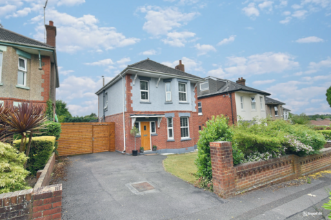 3 bedroom detached house for sale, Ashridge Avenue, Bournemouth, BH10