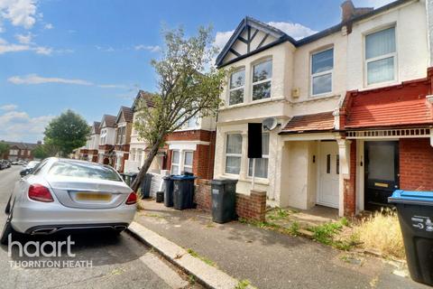 33a Lenham Road, Thornton Heath, CR7 8QT
