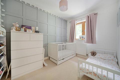 78 Foxdown, Overton, Basingstoke, RG25 3JQ