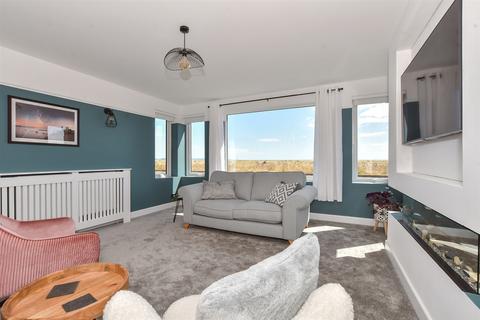 110 Coast Drive, Lydd On Sea, Romney Marsh, TN29 9NS
