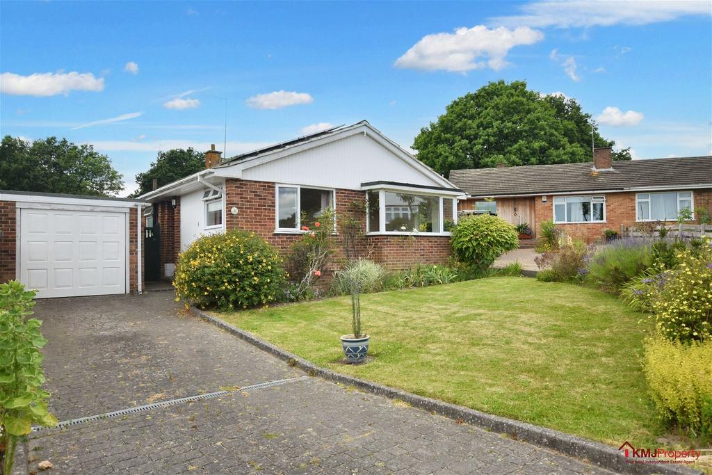Kendal Park Tunbridge Wells 2 bed detached bungalow for sale £525,000