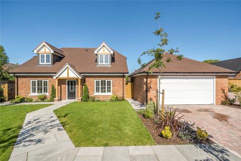 3 bedroom detached house for sale, Orchard Walls, Effingham, KT24