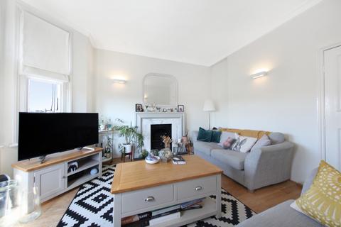 1 bedroom apartment to rent, Kingwood Road, SW6