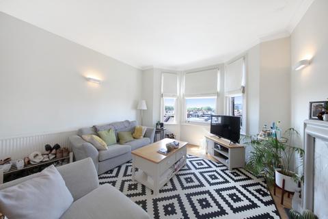 1 bedroom apartment to rent, Kingwood Road, SW6