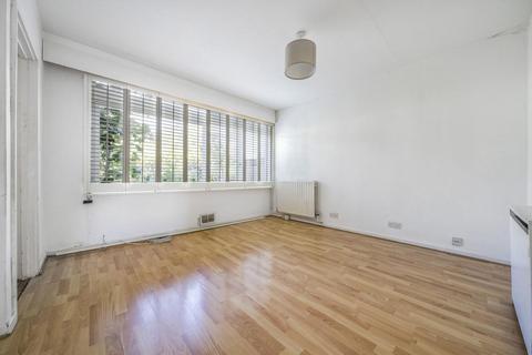 56 The Keep, London, SE3 0AF