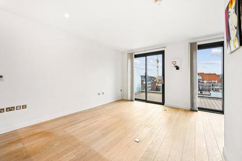 2 bedroom apartment for sale, Hollen Street, Soho, London, W1F