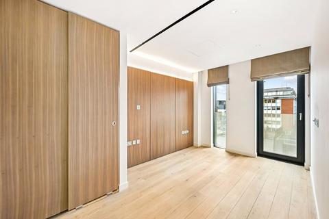 2 bedroom apartment for sale, Hollen Street, Soho, London, W1F