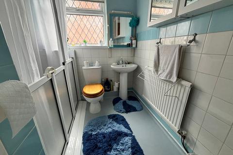 2 bedroom semi-detached bungalow for sale, Dwynant, Llanelli SA15
