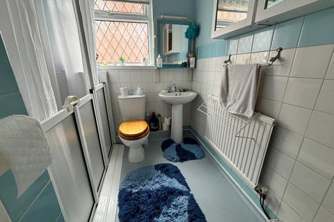 2 bedroom semi-detached bungalow for sale, Dwynant, Llanelli SA15