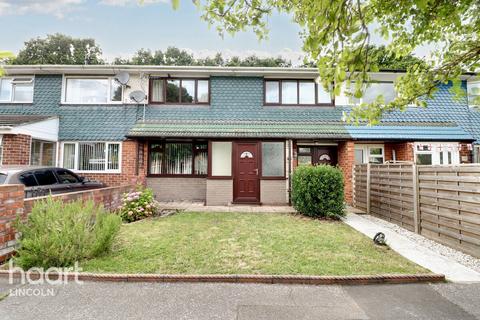 3 bedroom terraced house for sale, Ebony Grove, Lincoln