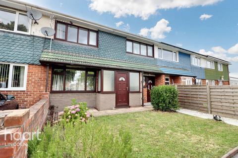 3 bedroom terraced house for sale, Ebony Grove, Lincoln