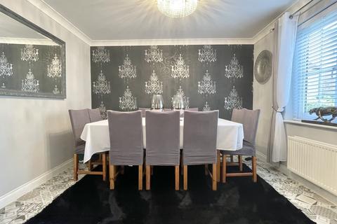 2 Allix Way, Ely, CB7 4QA