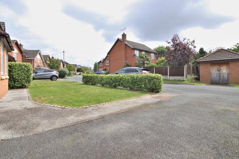 4 bedroom detached house for sale, Kennington Park, Widnes, WA8