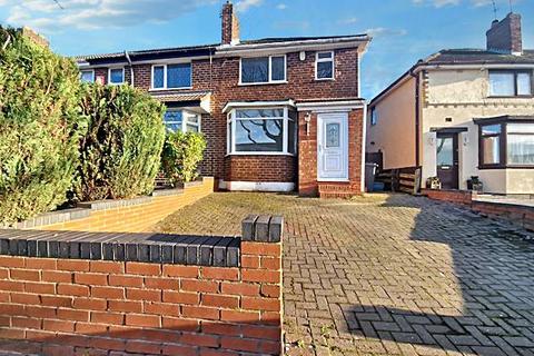 3 bedroom end of terrace house to rent, Baltimore Road, Birmingham B42