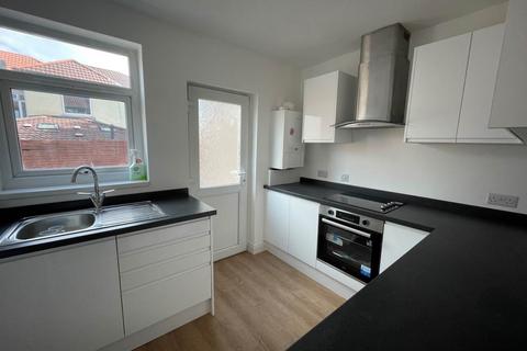 2 bedroom house to rent, Mansfield Street, Bedminster, Bristol